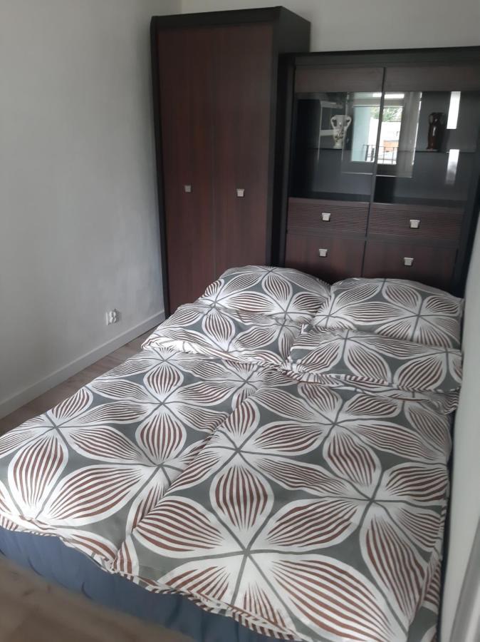 Apartament Komfortowy - W Pelni Wyposazony - Spaceapart Apartamento Jelenia Góra Exterior foto